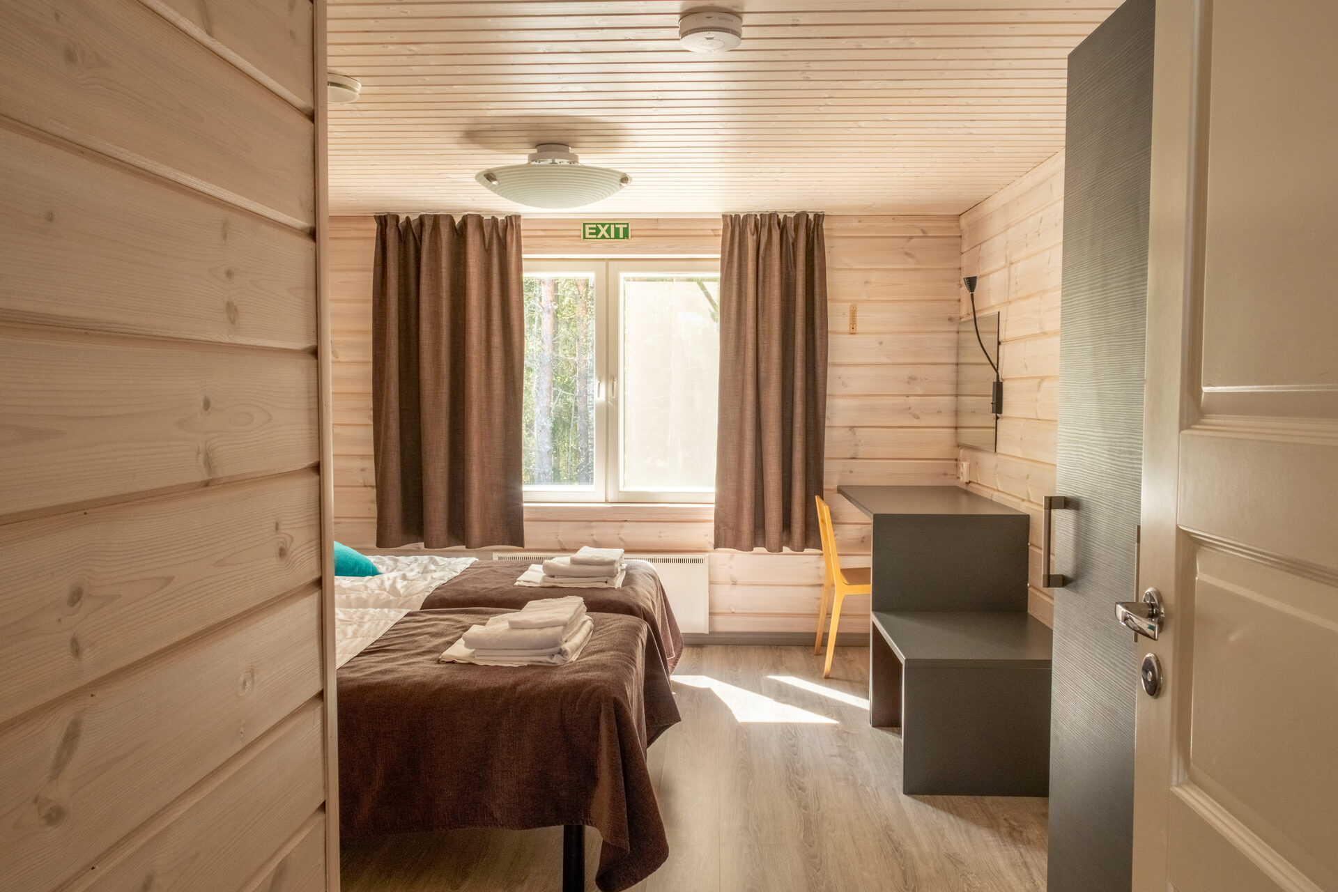 Loma Oravi bedroom